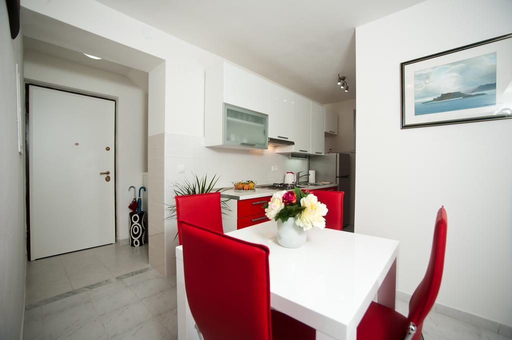 Apartment Lina Deluxe スプリト 部屋 写真